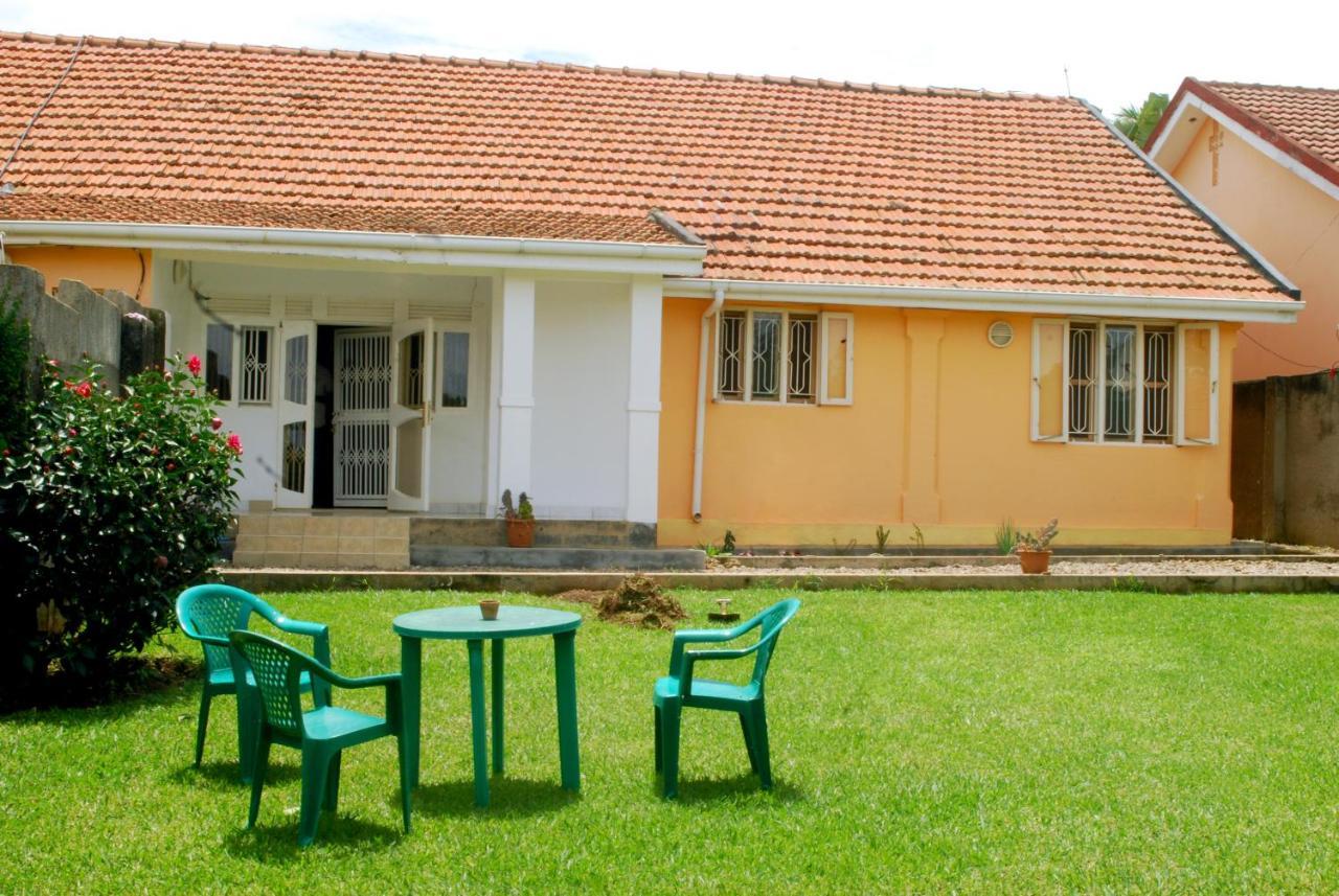 Corinya Serviced Apartments Entebbe Zewnętrze zdjęcie