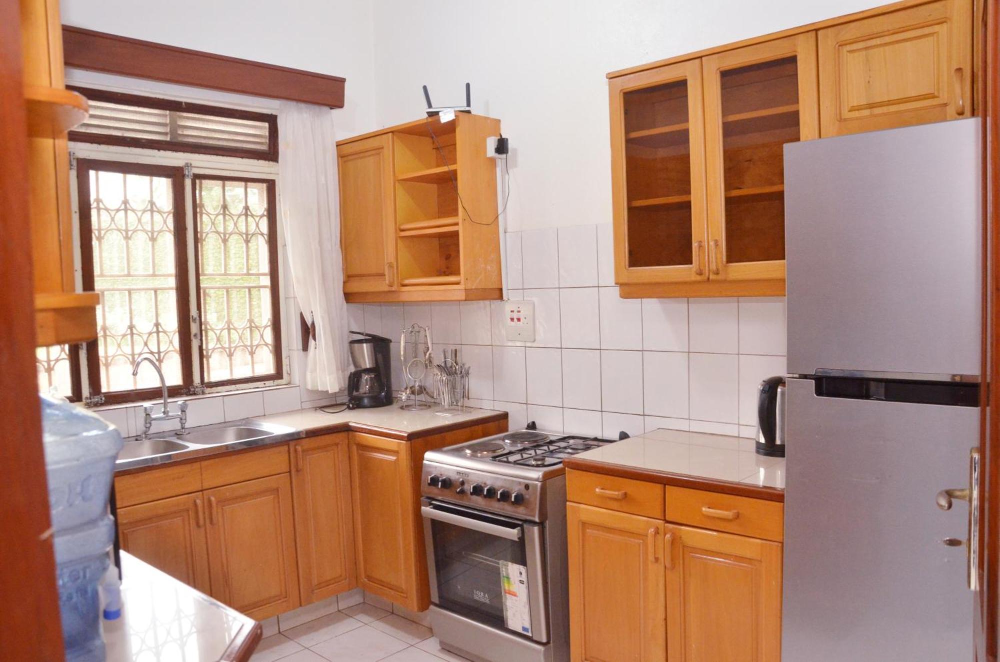 Corinya Serviced Apartments Entebbe Pokój zdjęcie